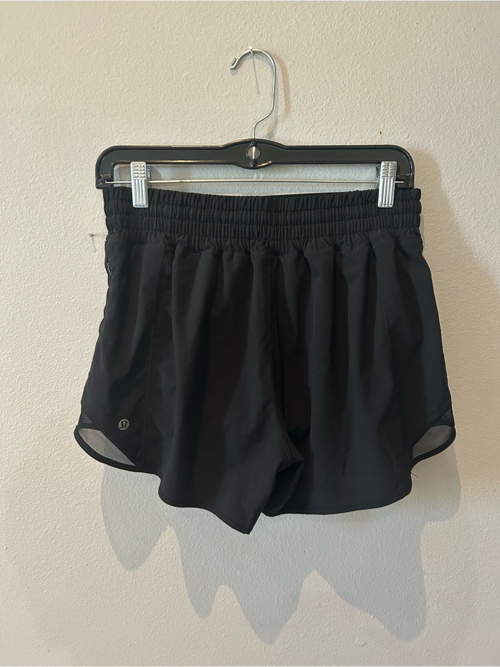 lululemon athletica Black Athletic Shorts with Elastic Waist hotty hot